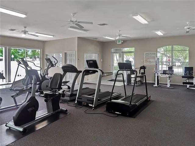 ENCLAVE/LAKES/THREE OAKS - Residential Lease