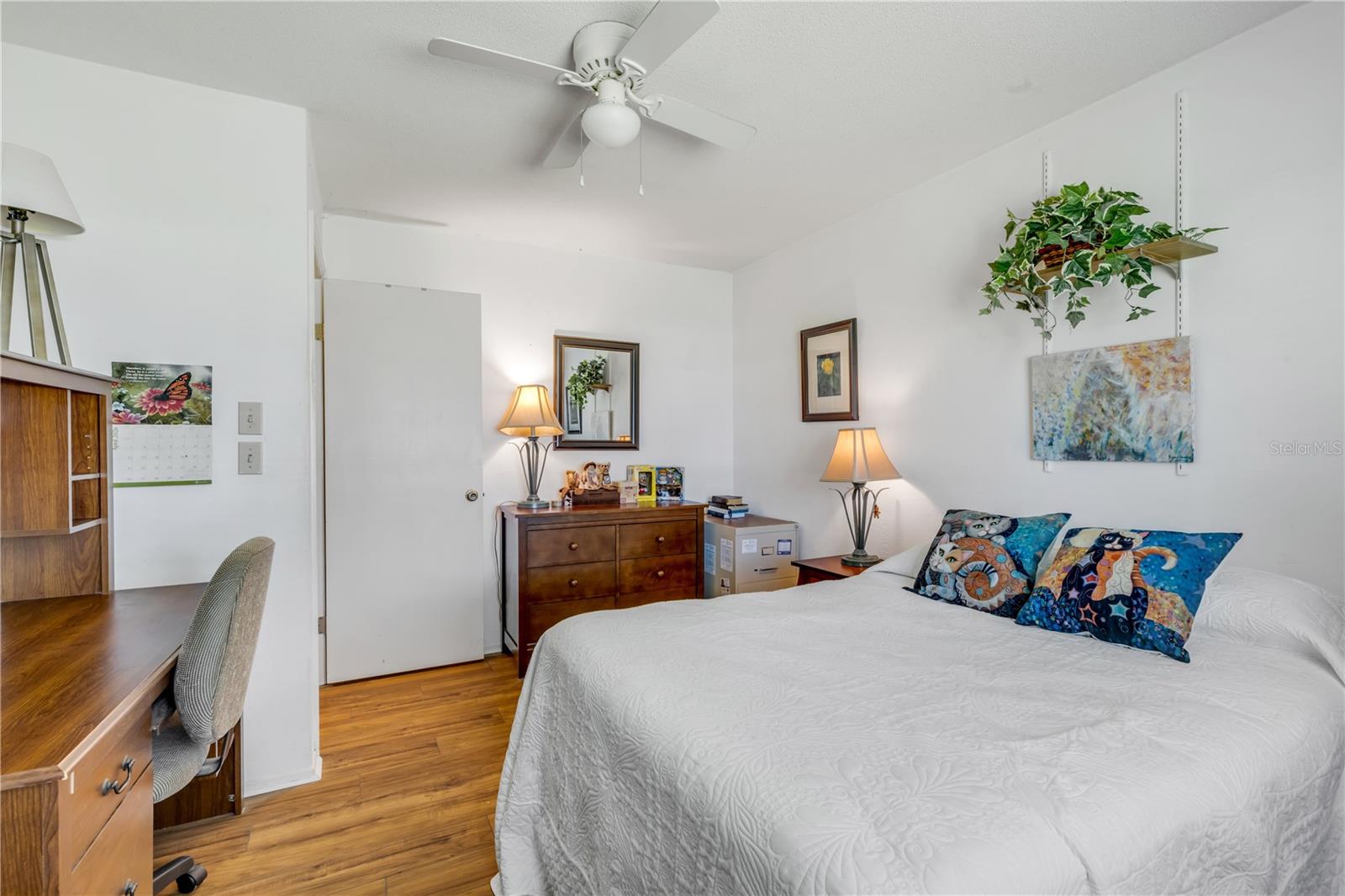 WILLOW RUN UNIT 06 - Residential