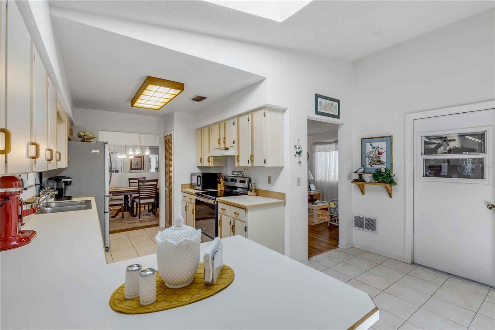 WILLOW RUN UNIT 06 - Residential