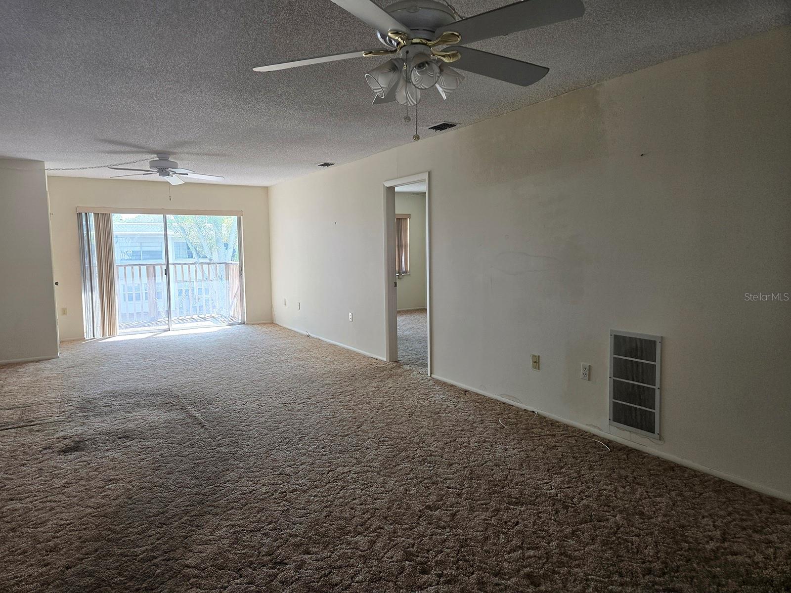 SEMINOLE COUNTRY GREEN CONDO - Residential