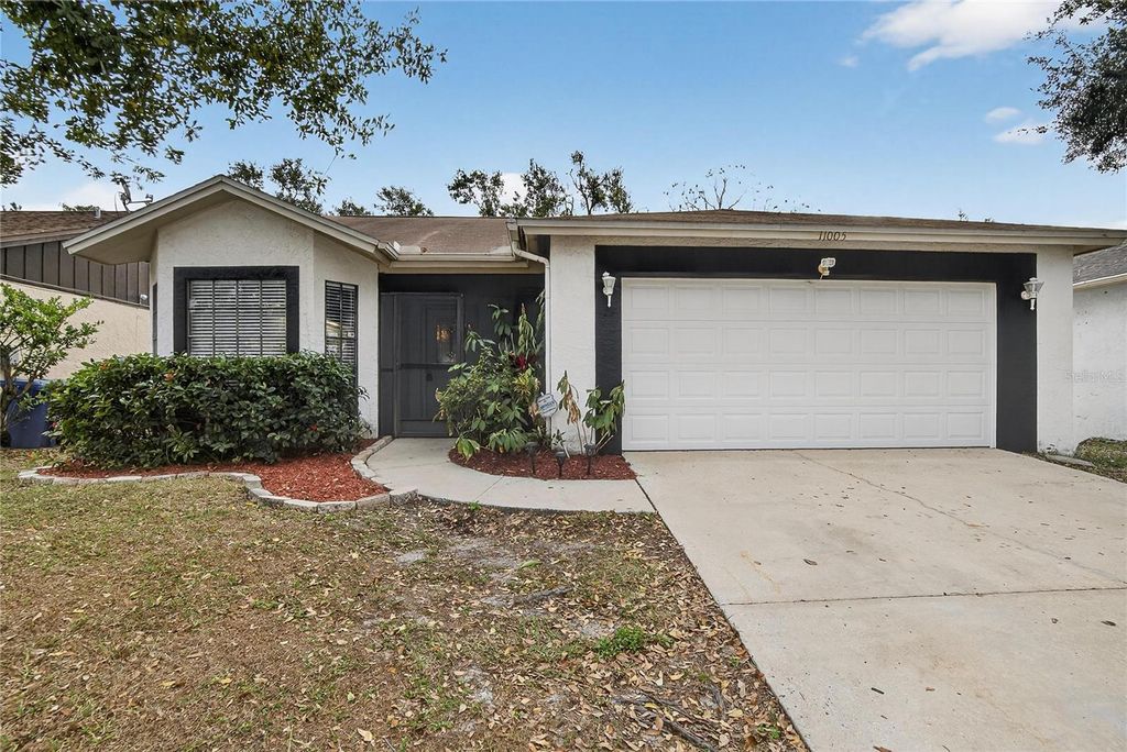 Photo of 11005 Kenbrook Drive, Riverview, FL 33578 (MLS # TB8438774)