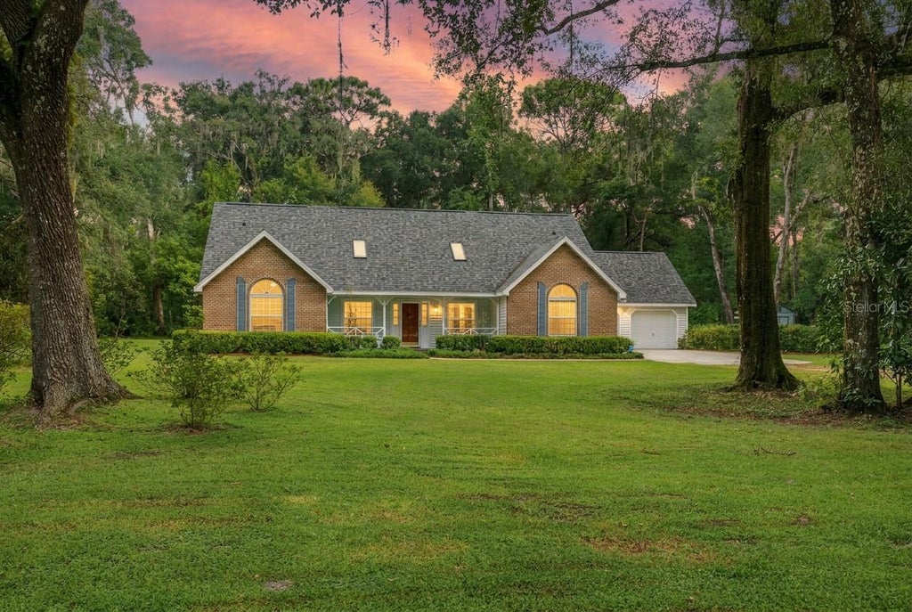 Photo of 8531 E Fort Cooper Road, Inverness, FL 34450 (MLS # OM732337)