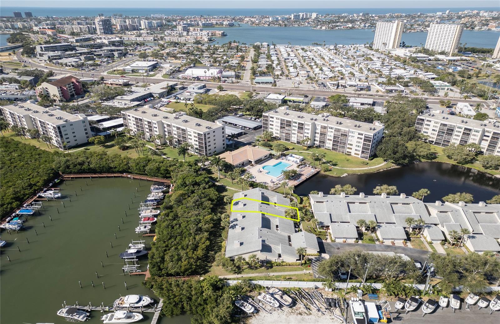 PASADENA COVE CONDO - Residential