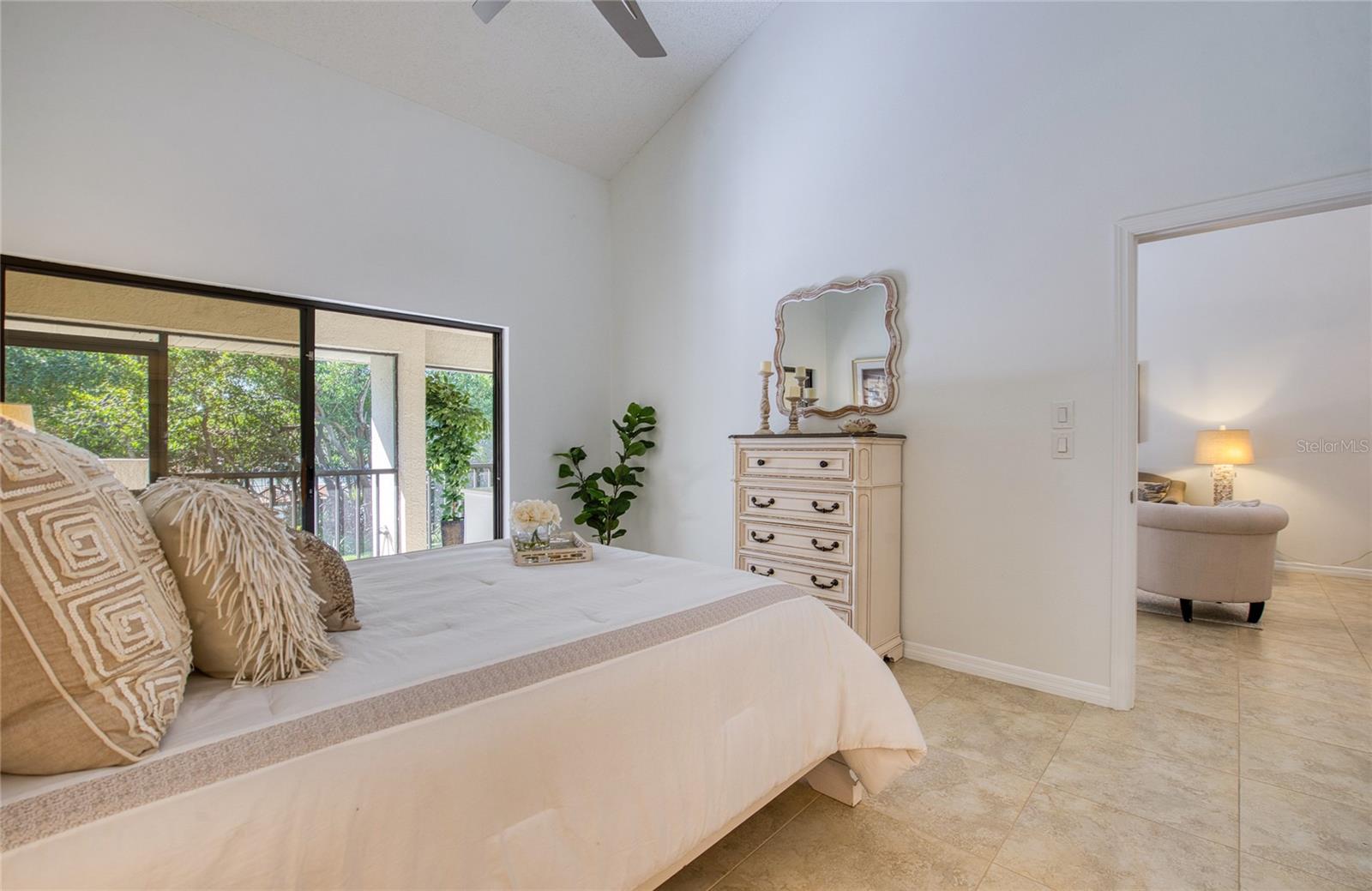 PASADENA COVE CONDO - Residential