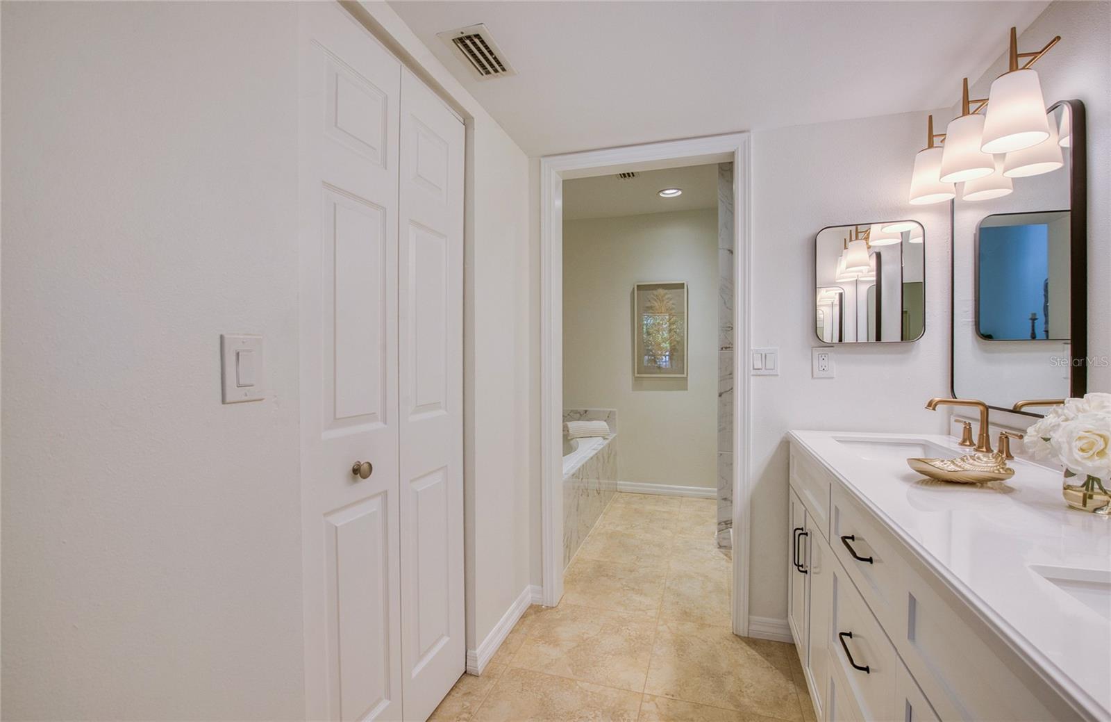 PASADENA COVE CONDO - Residential