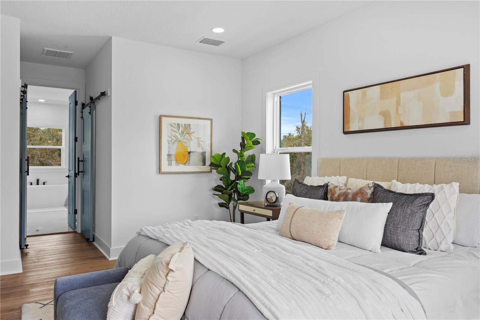 CRESCENT PARK - Residential Lease