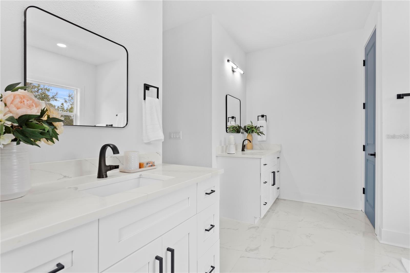 CRESCENT PARK - Residential Lease