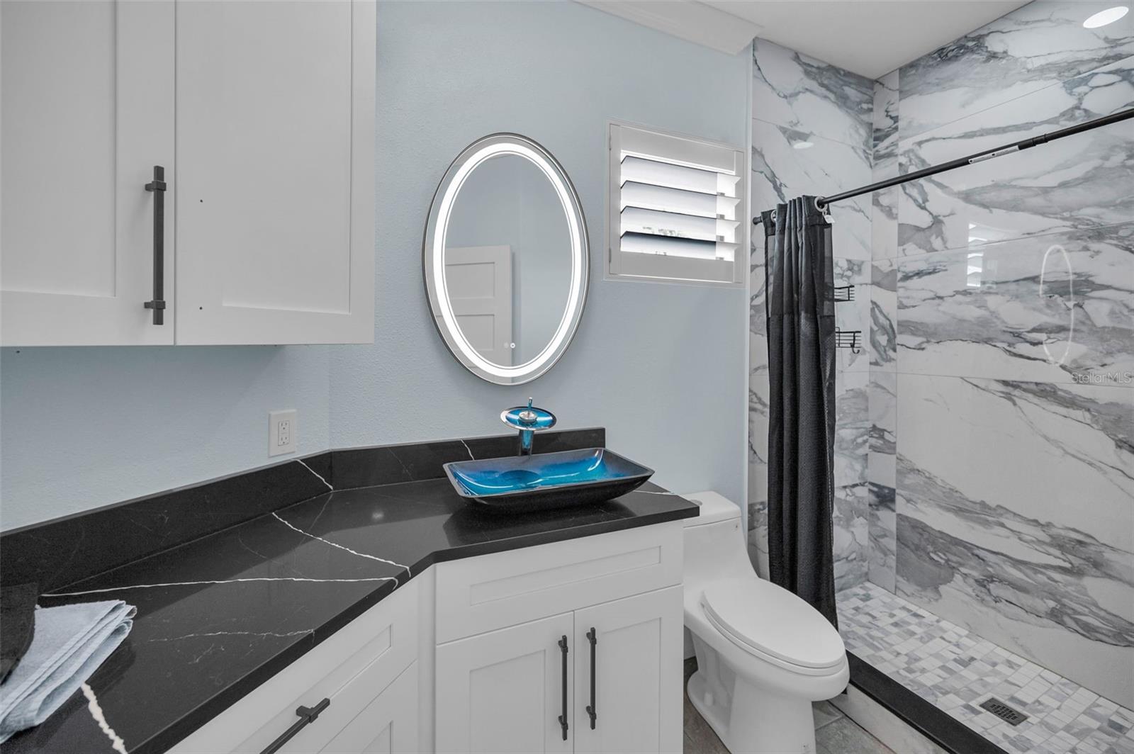 CHAMPIONS CLUB - Residential