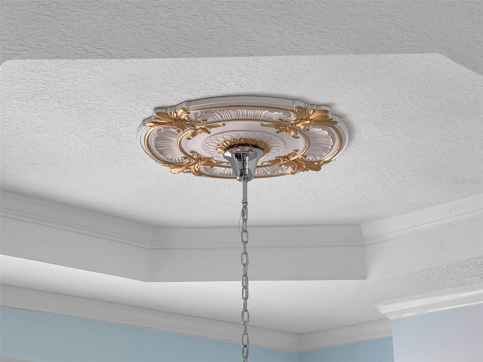 CHAMPIONS CLUB - Residential