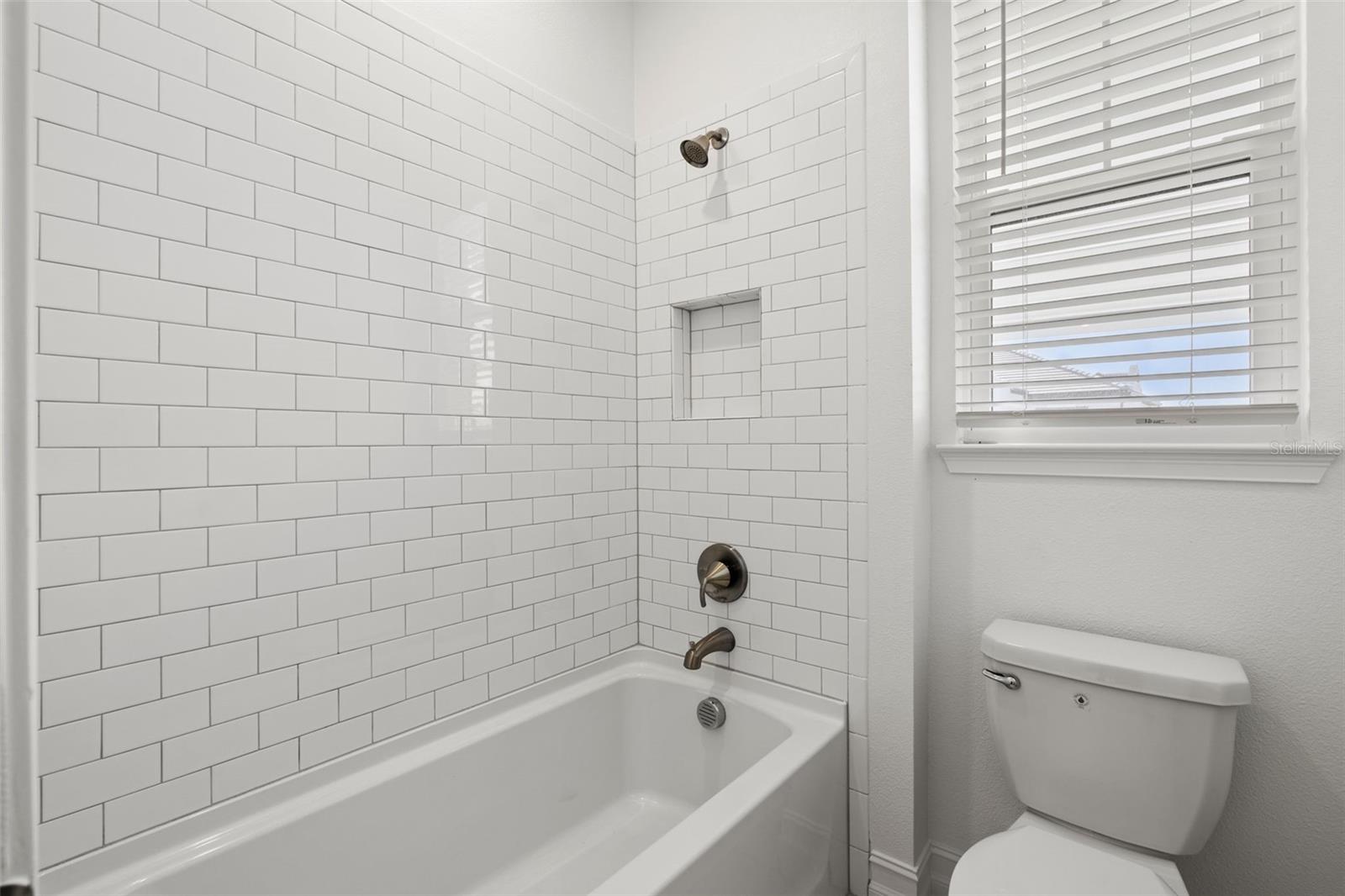 ANTIGUA COVE PH 3B - Residential