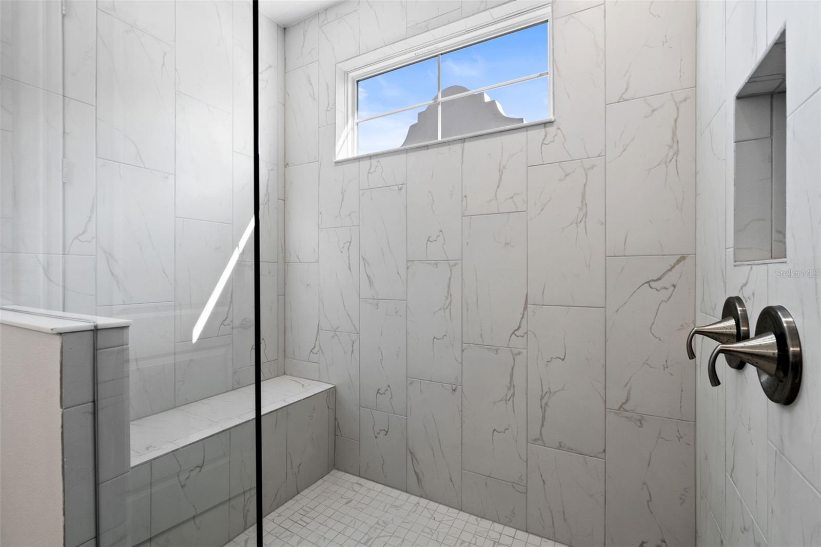 ANTIGUA COVE PH 3B - Residential