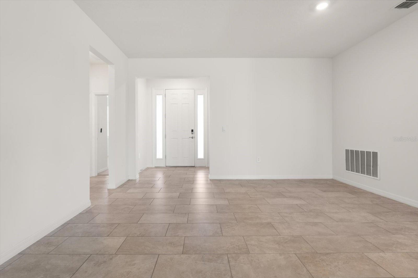 17738 PASTURELAND AVENUE