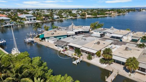 Photo of 26 Seaside Court, Holmes Beach, FL 34217 (MLS # A4678364)