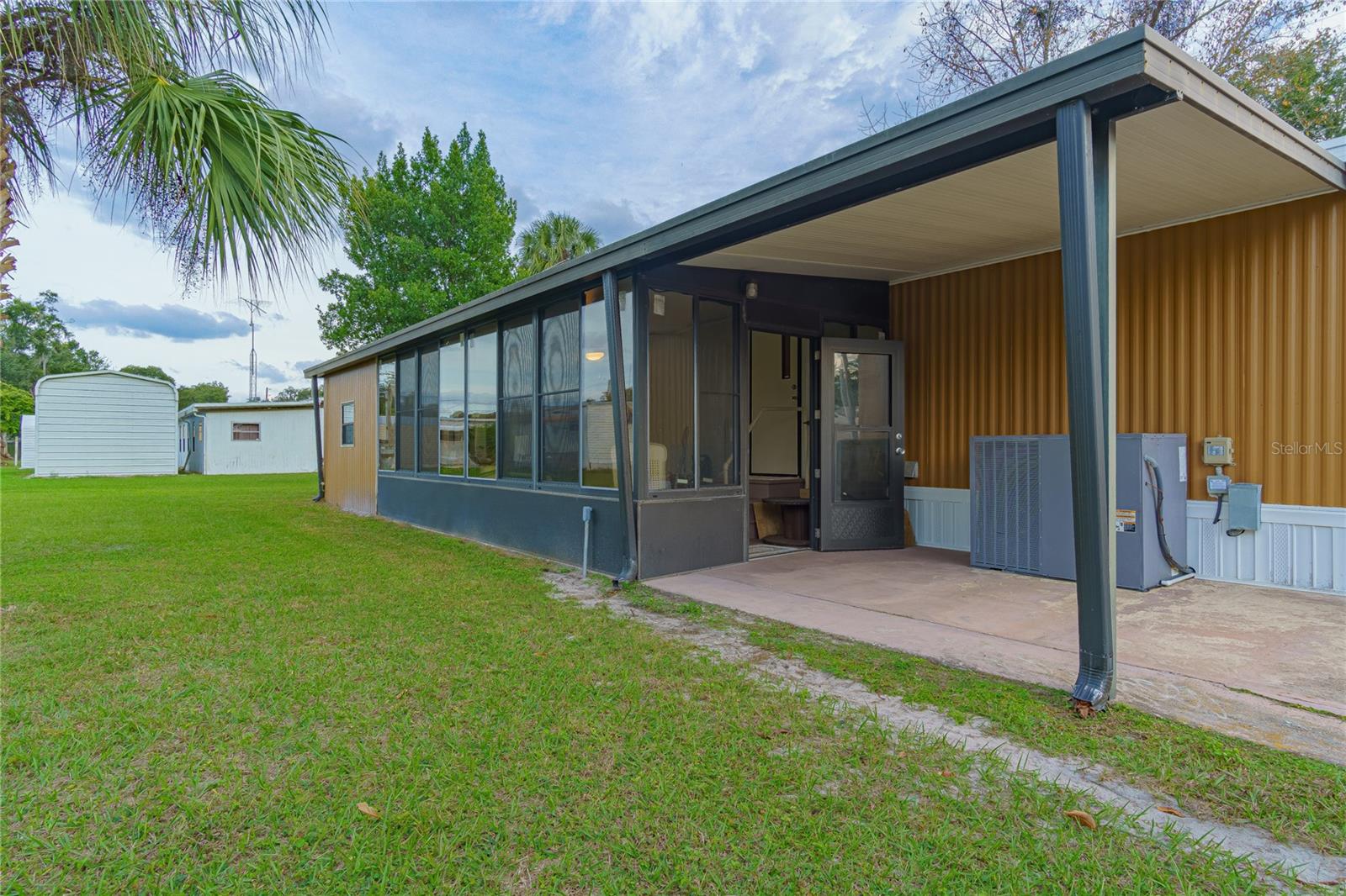 RILACA MOBILE MANOR - Residential