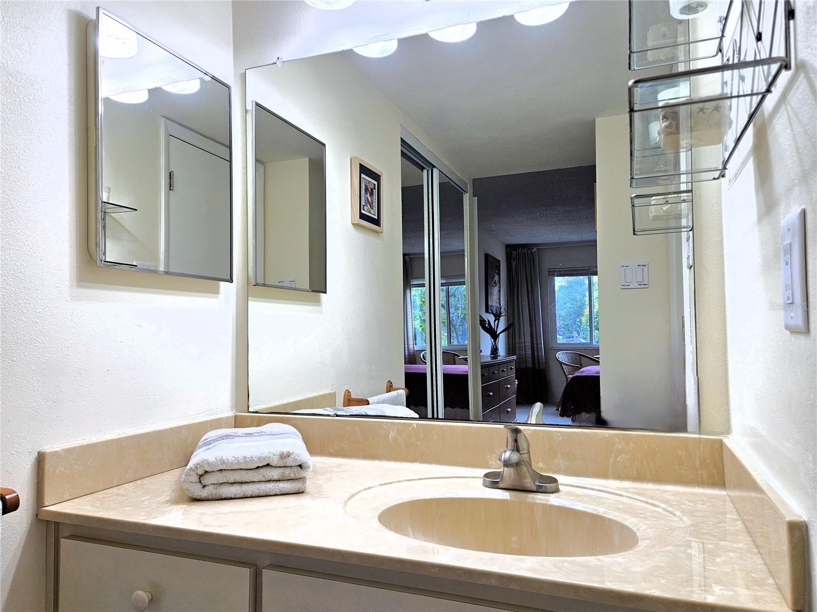 TARPON COVE CONDO - Residential