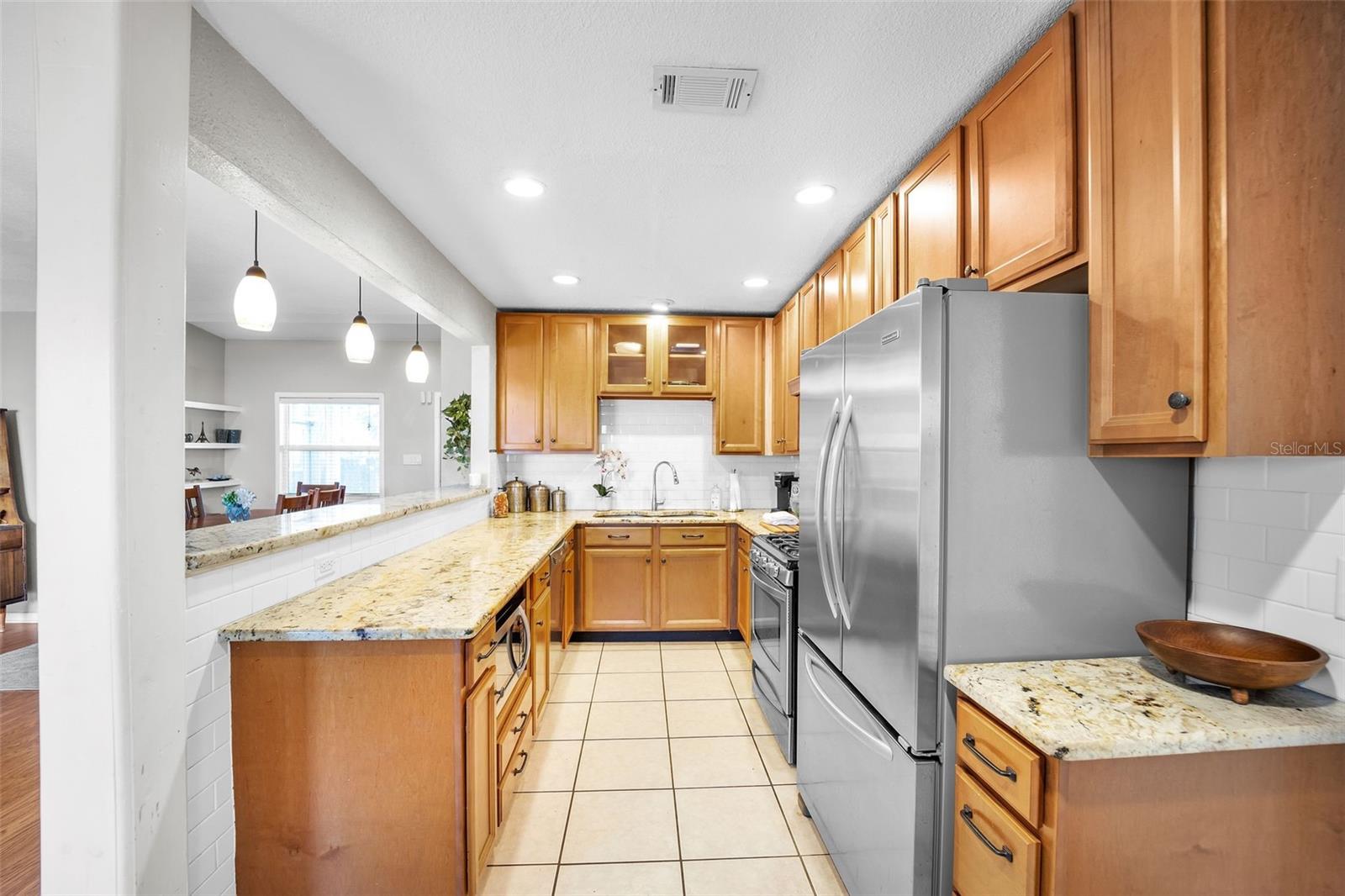 NORTH SHORE PARK - Residential Lease