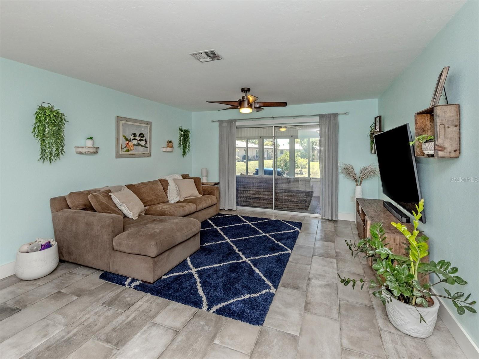 SORRENTO VILLAS 5 - Residential