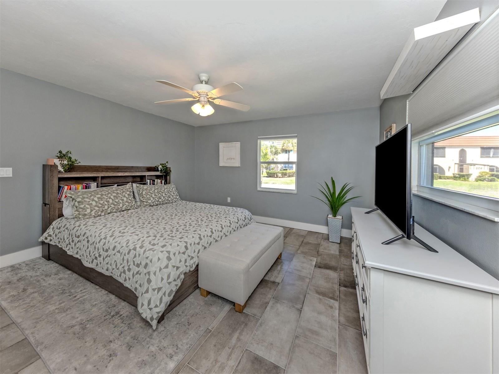 SORRENTO VILLAS 5 - Residential