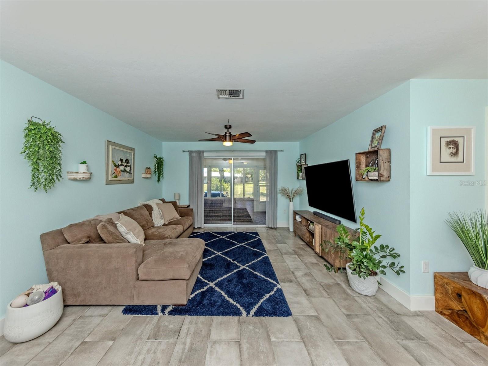 SORRENTO VILLAS 5 - Residential