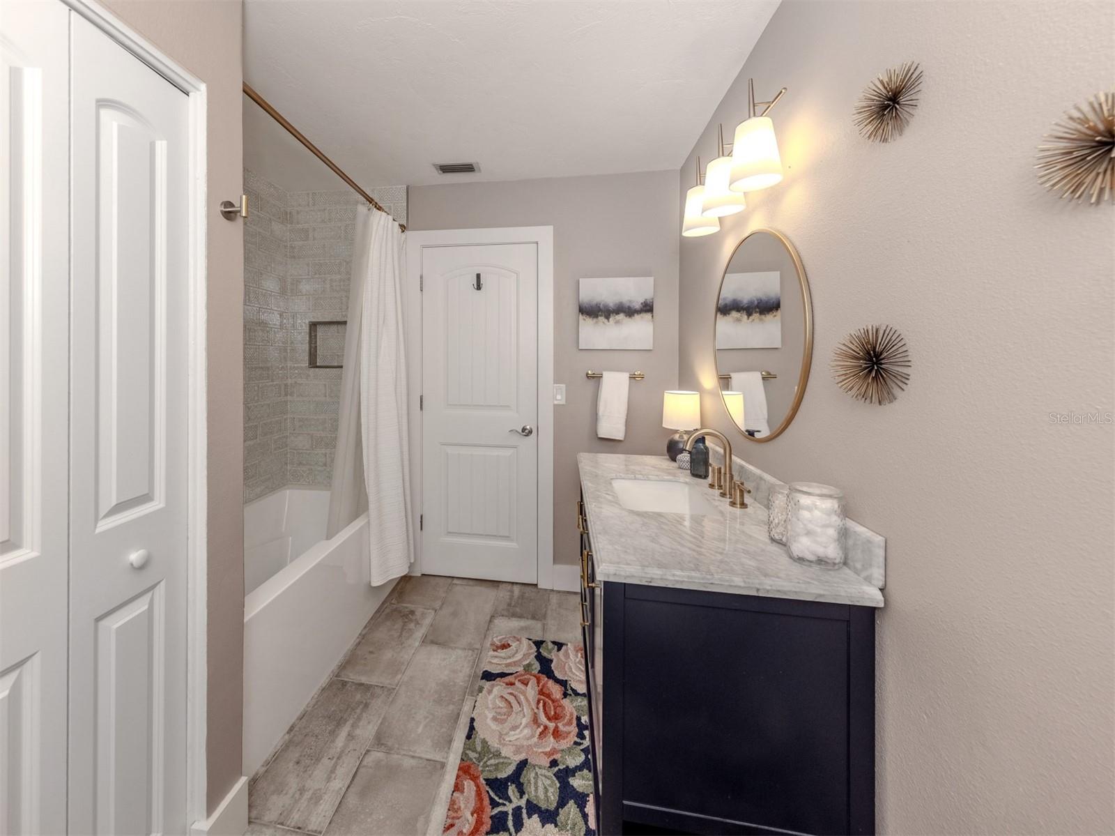 SORRENTO VILLAS 5 - Residential