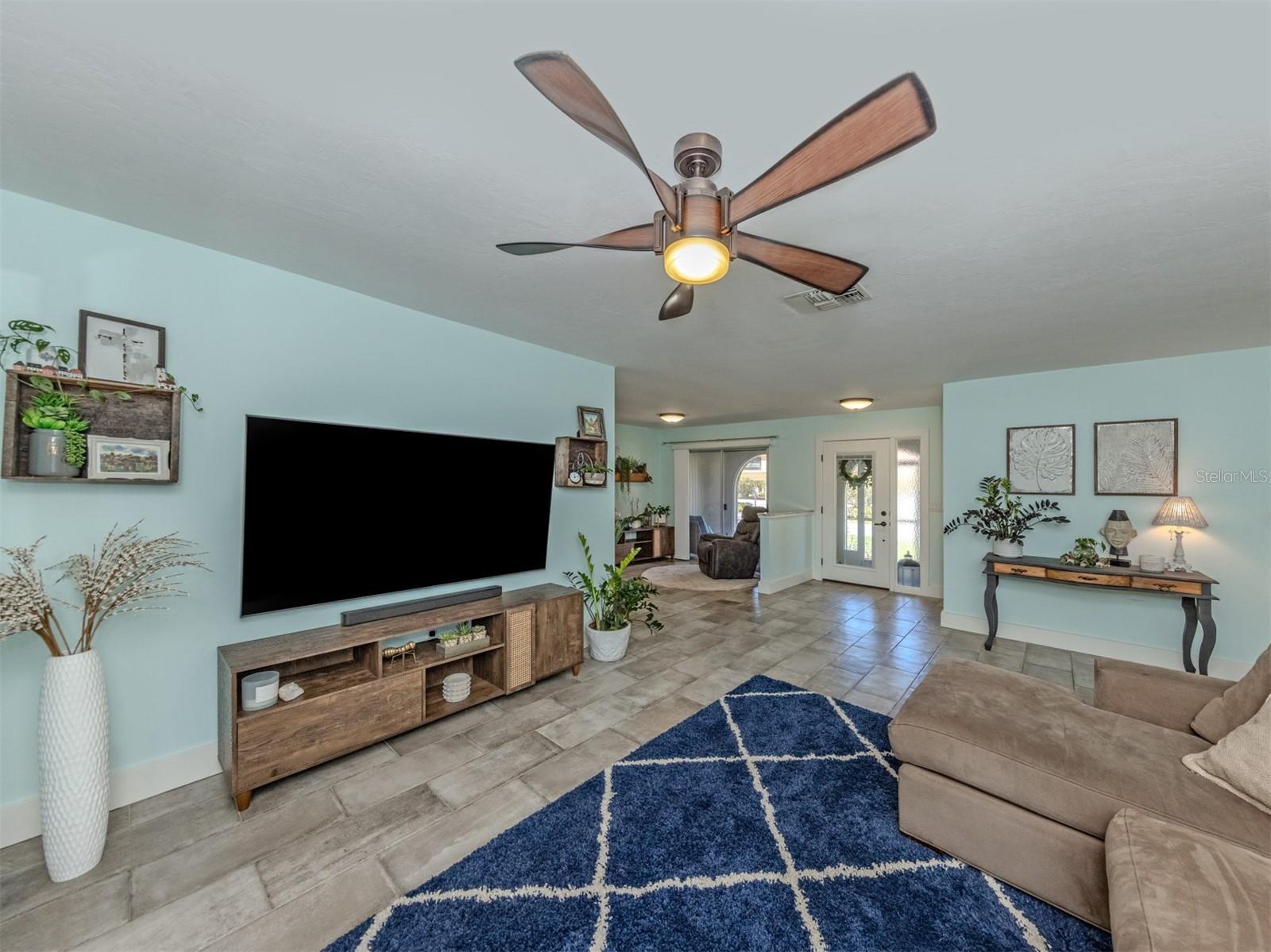 SORRENTO VILLAS 5 - Residential