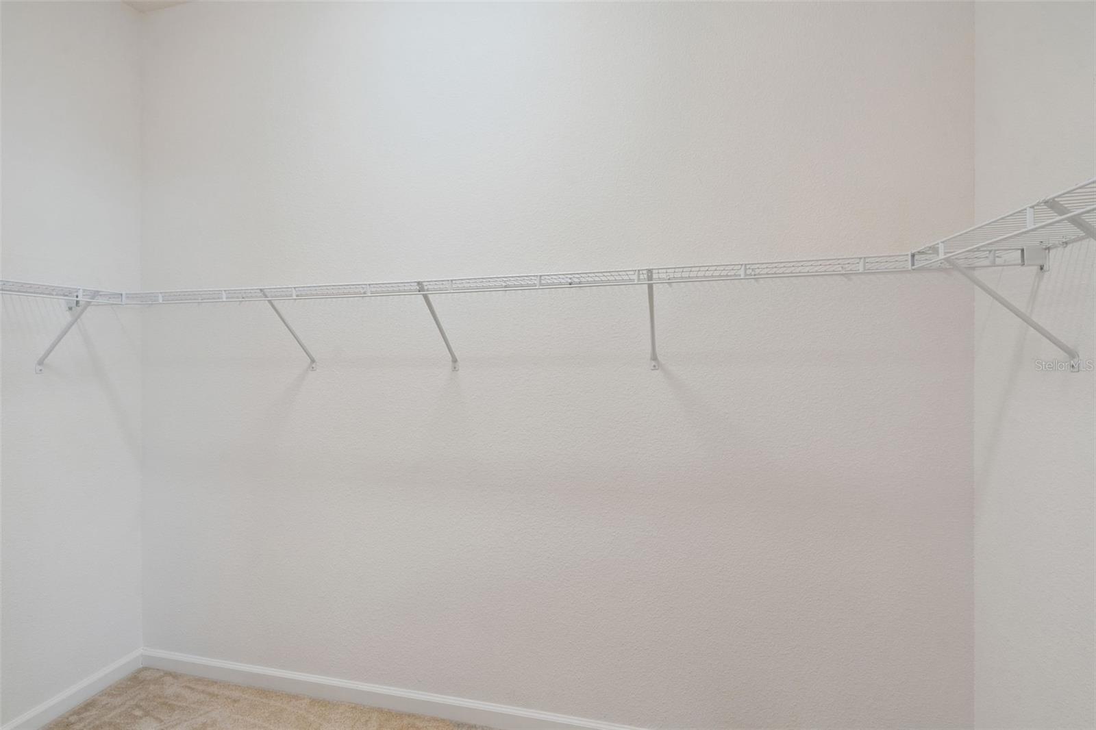 THE VILLAGES OF WEST LAKE - Residential Lease