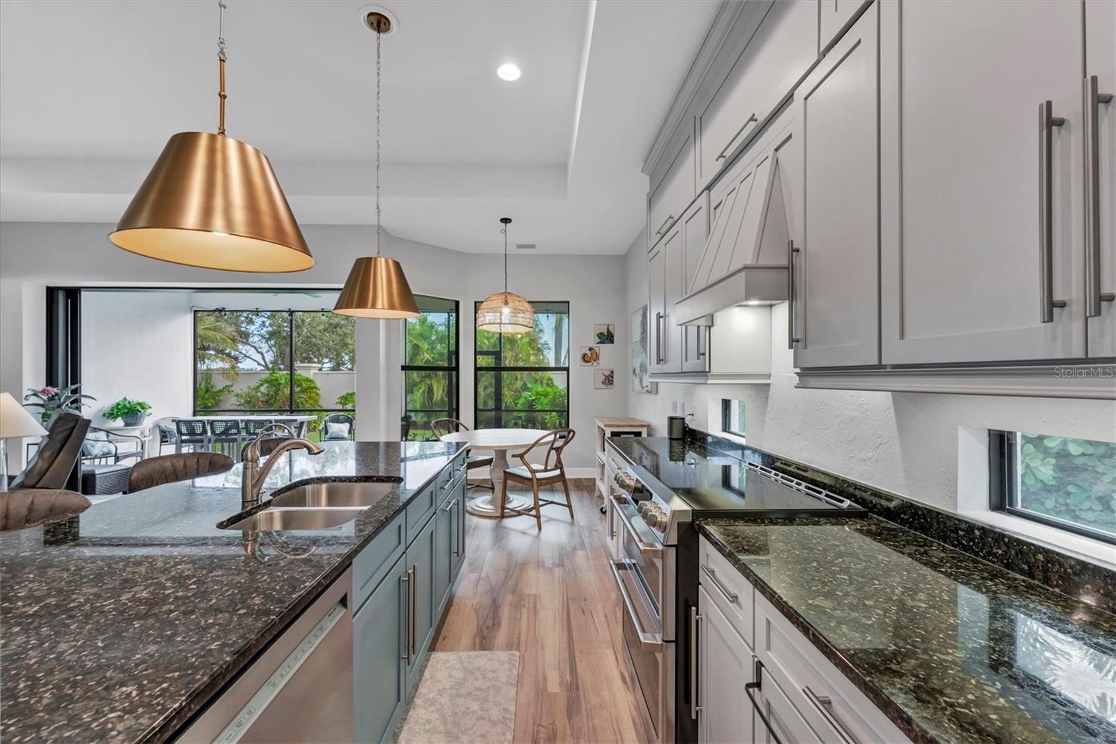 LEGENDS BAY - Residential