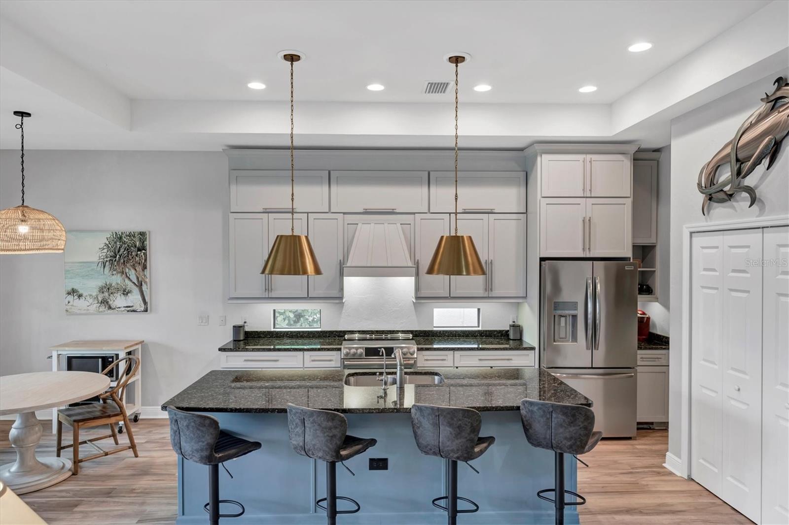 LEGENDS BAY - Residential