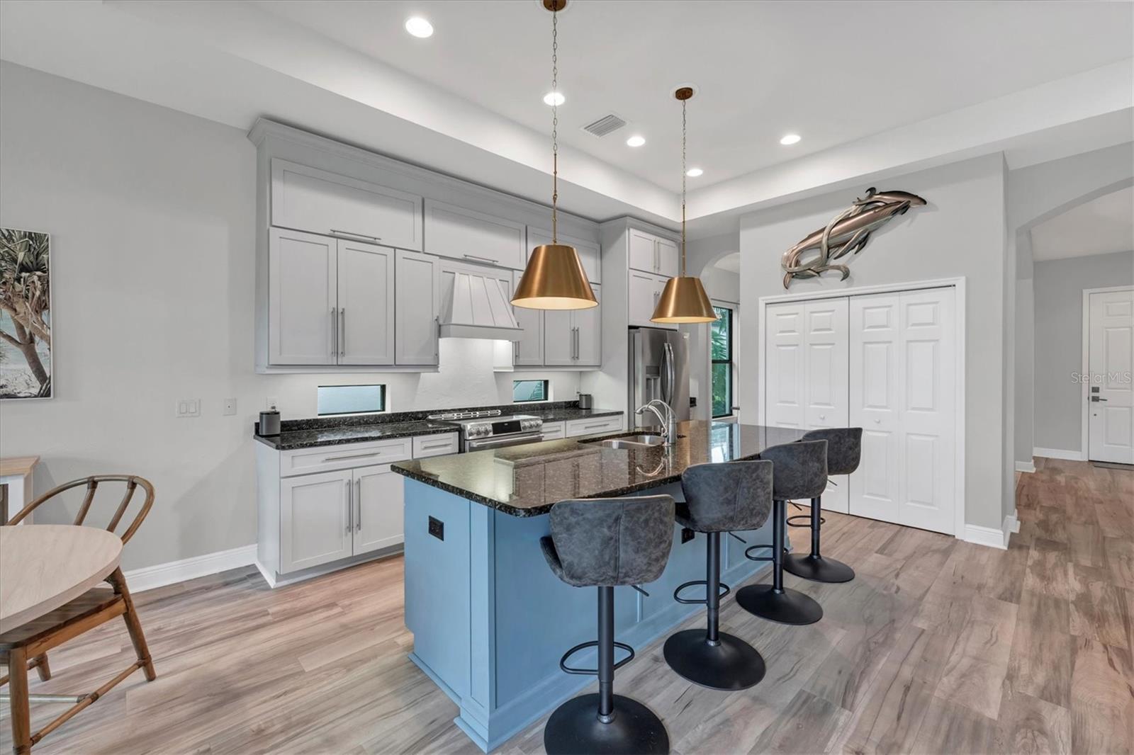 LEGENDS BAY - Residential