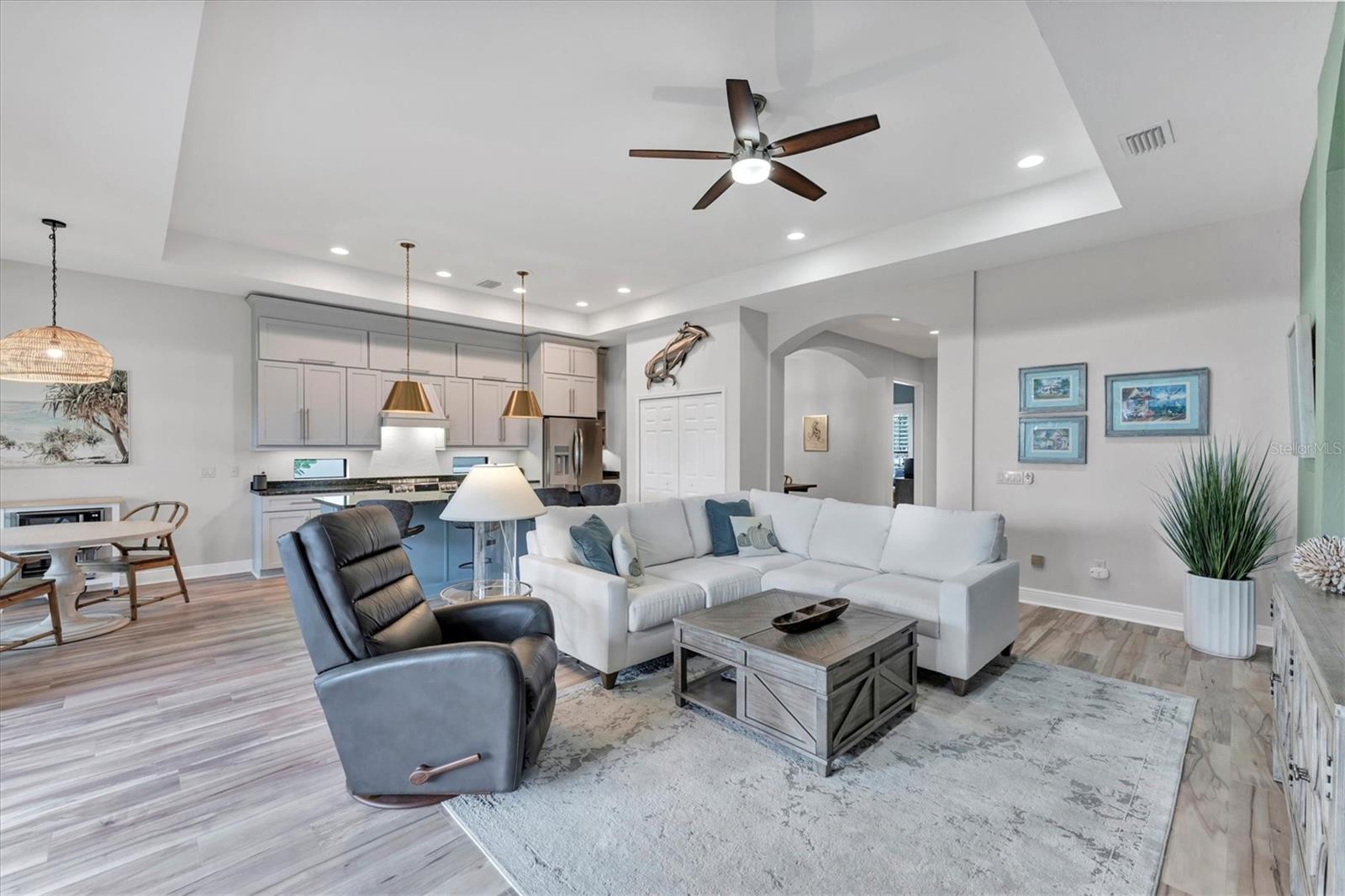 LEGENDS BAY - Residential