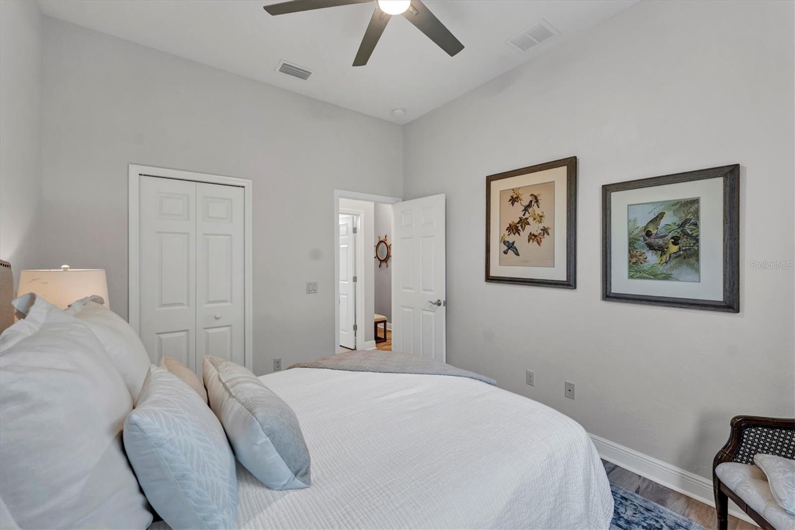 LEGENDS BAY - Residential