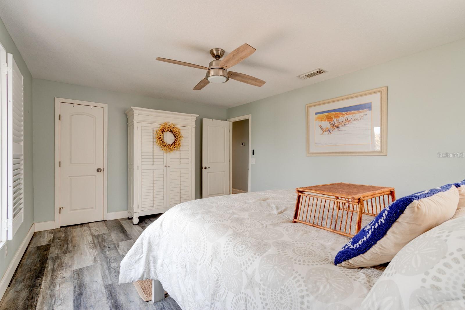 SILVER SANDS - Residential