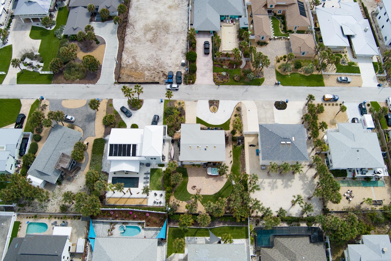 SILVER SANDS - Residential