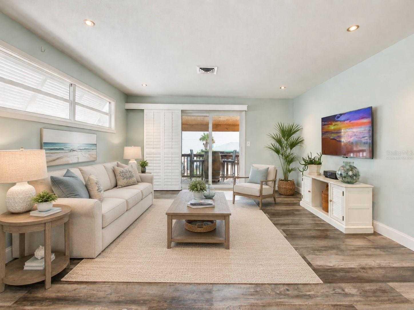 SILVER SANDS - Residential