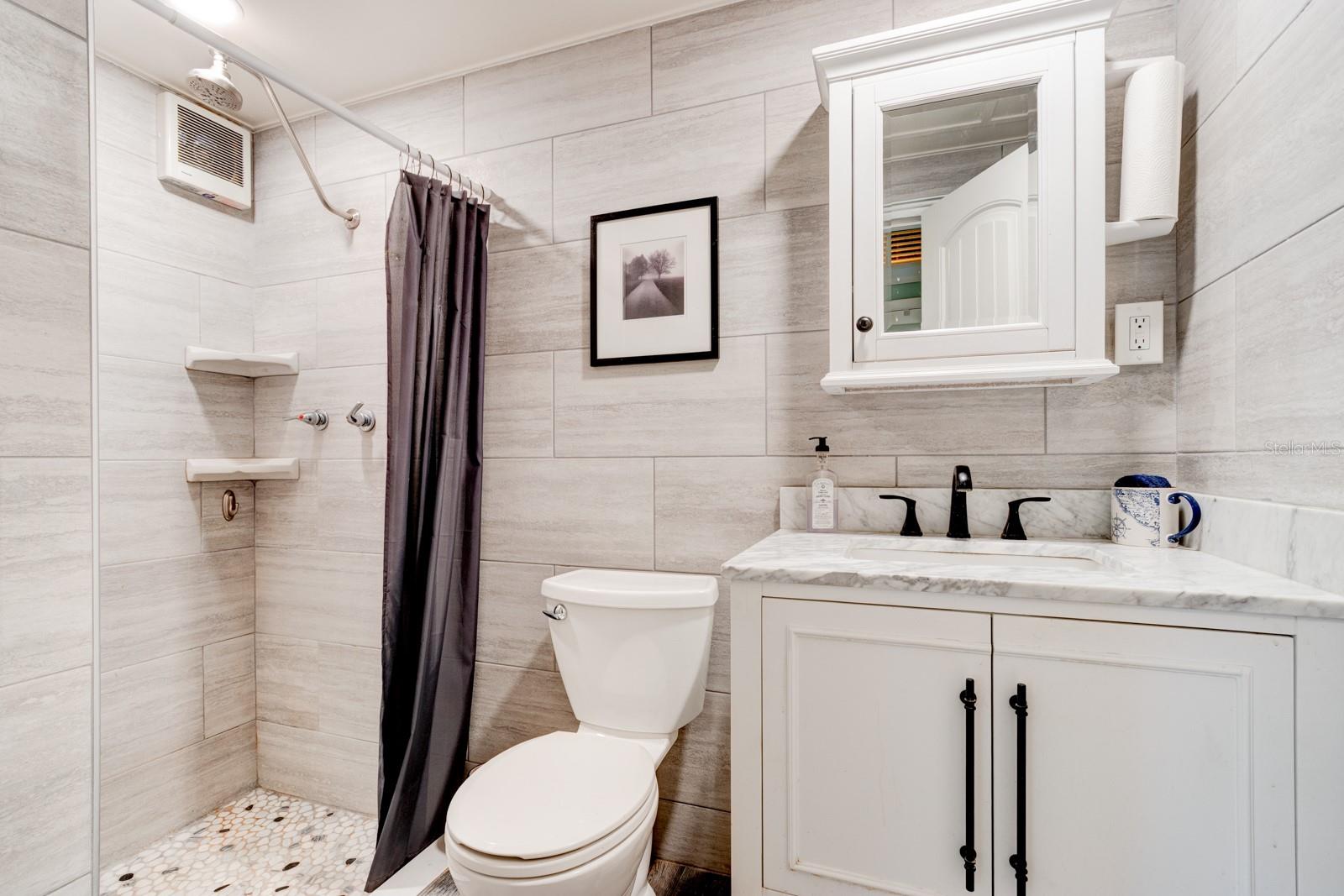 SILVER SANDS - Residential