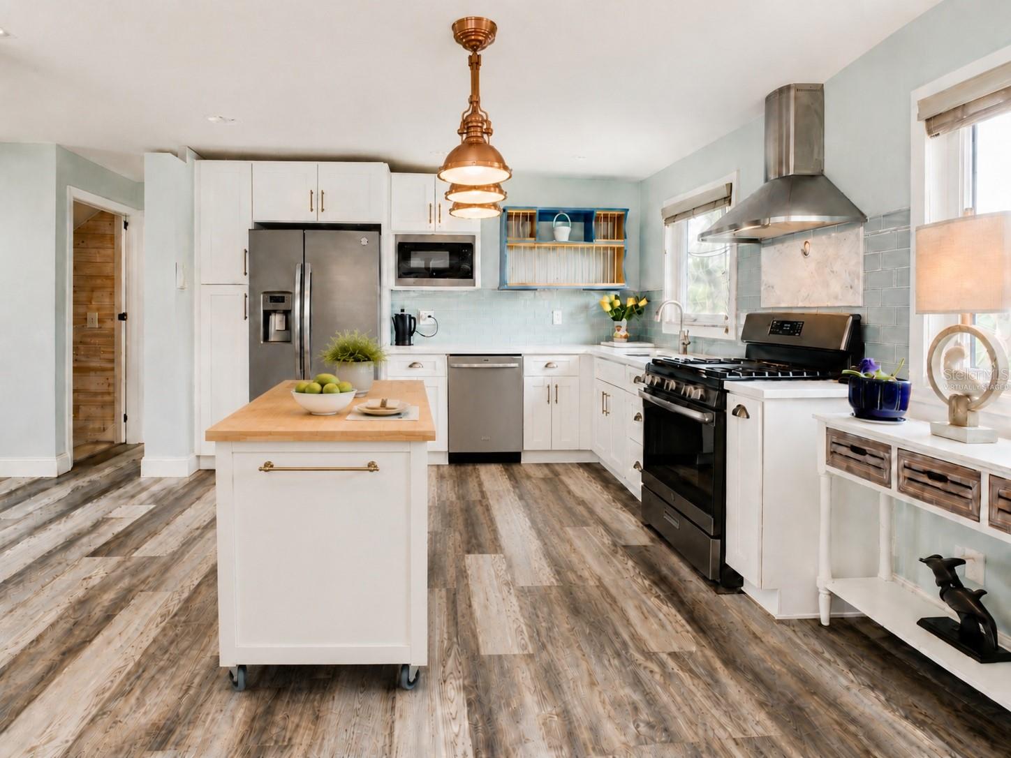SILVER SANDS - Residential