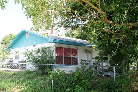 A home in WINTER GARDEN