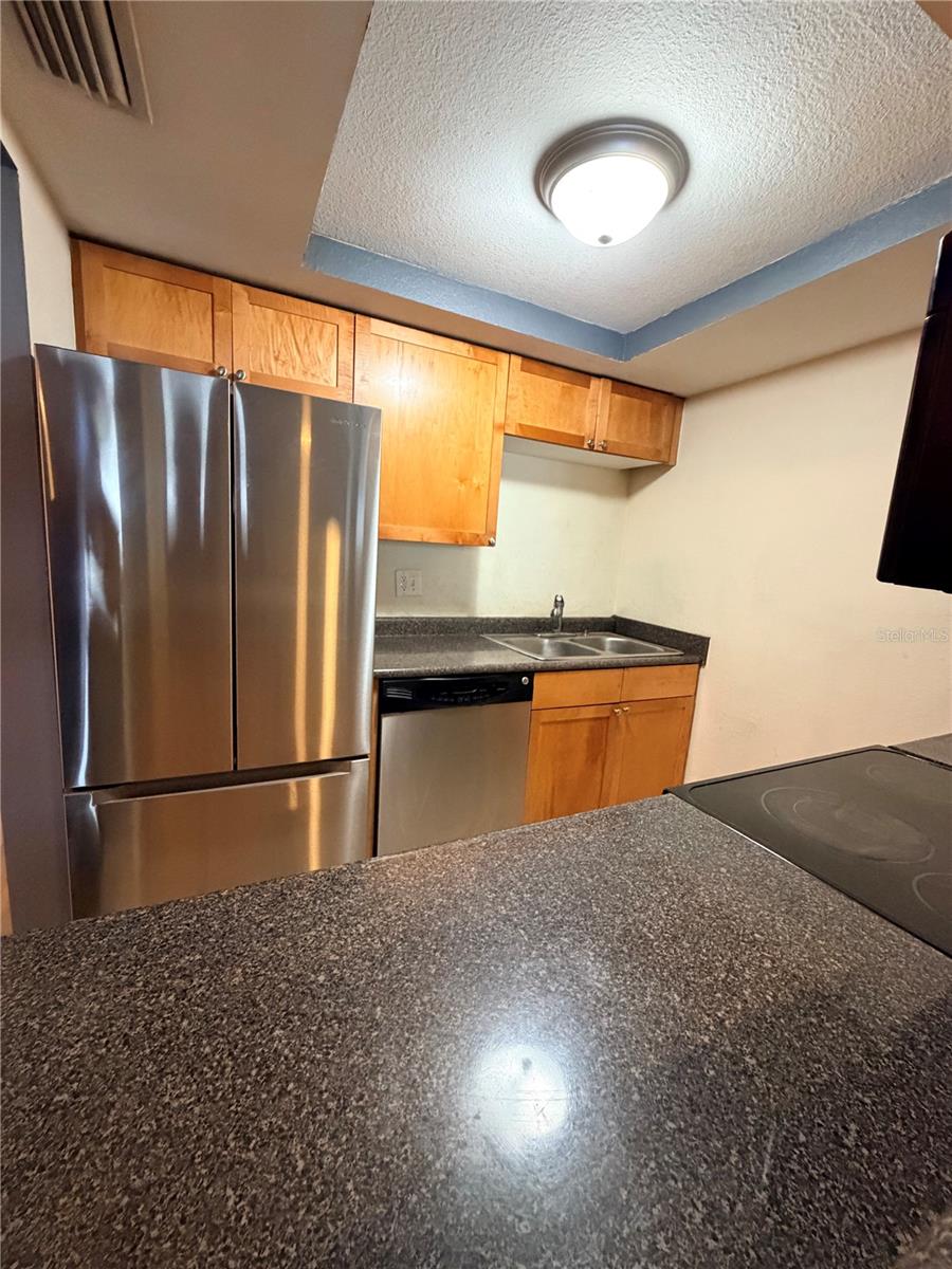 STRATFORD A WINTER PARK CONDO - Residential