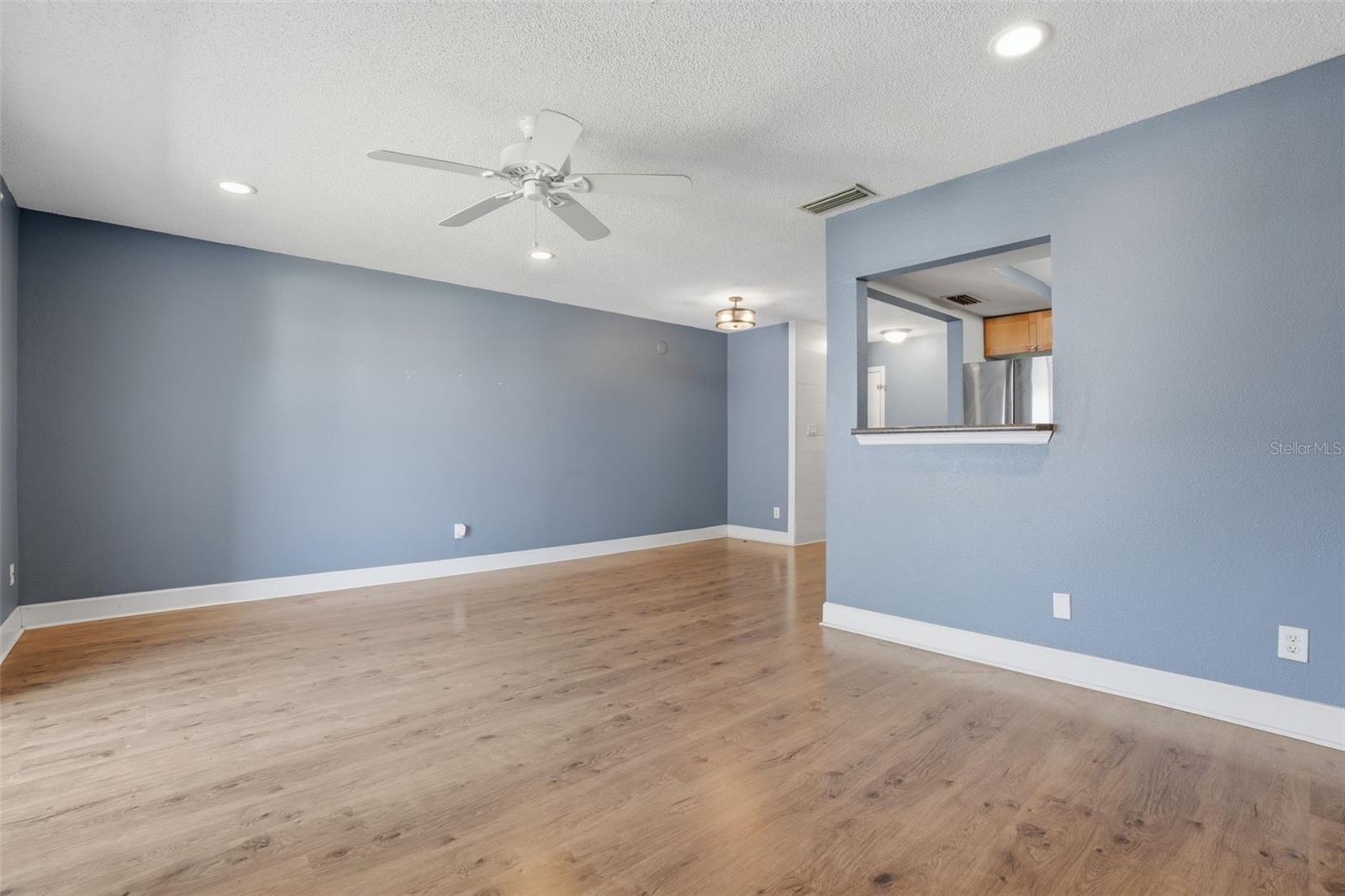 STRATFORD A WINTER PARK CONDO - Residential