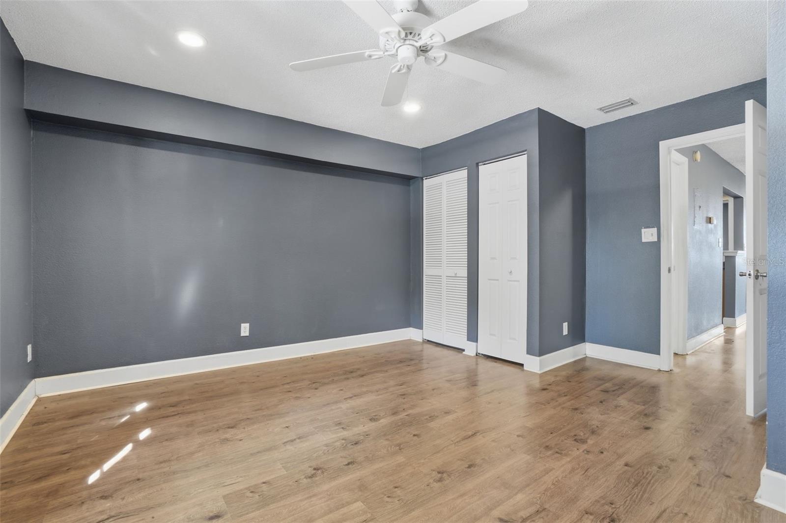 STRATFORD A WINTER PARK CONDO - Residential