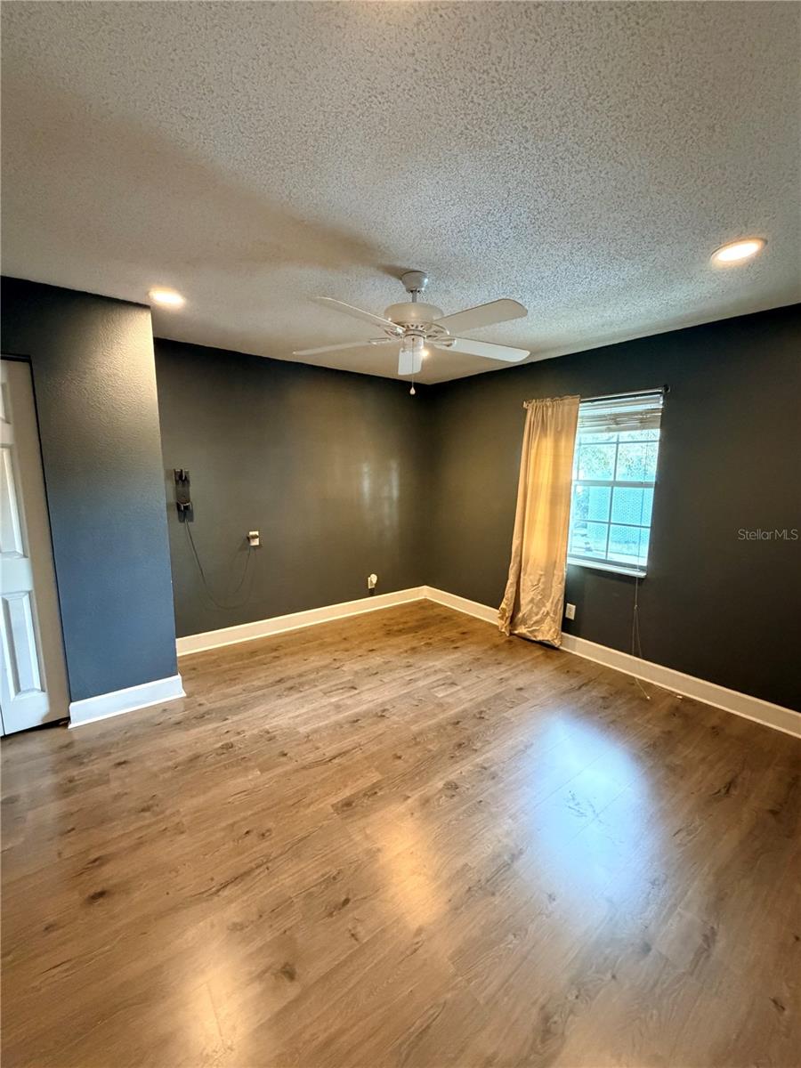 STRATFORD A WINTER PARK CONDO - Residential