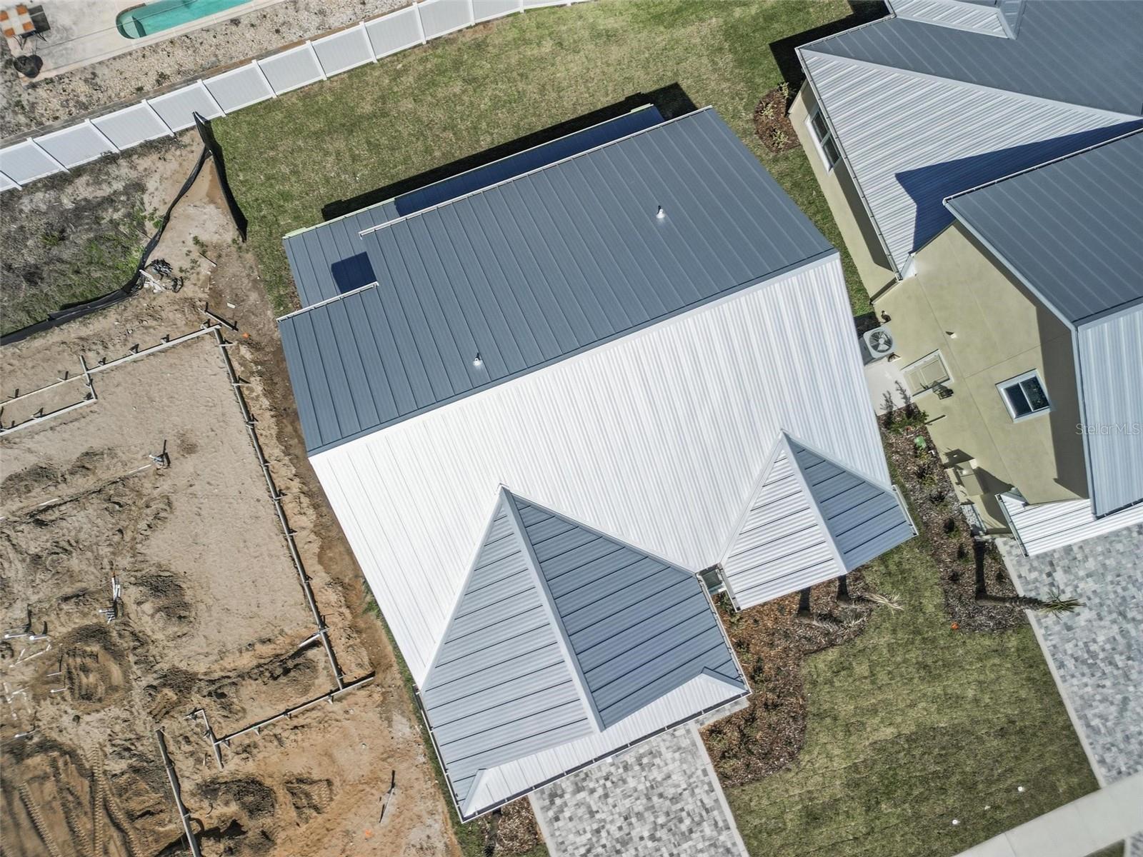 116 BEACHVIEW DRIVE