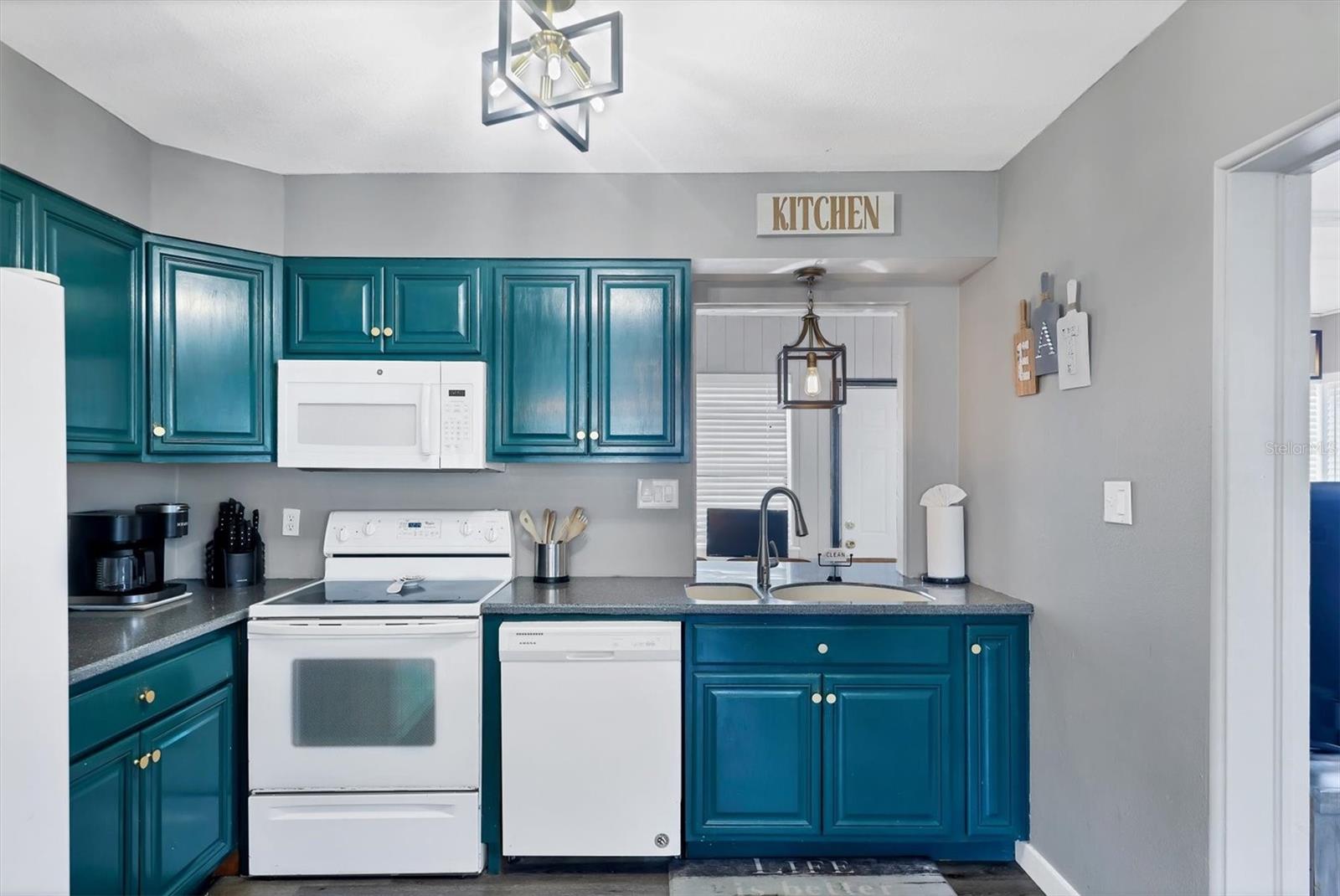 SUN HAVEN - Residential