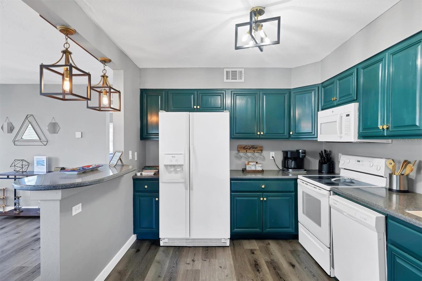 SUN HAVEN - Residential