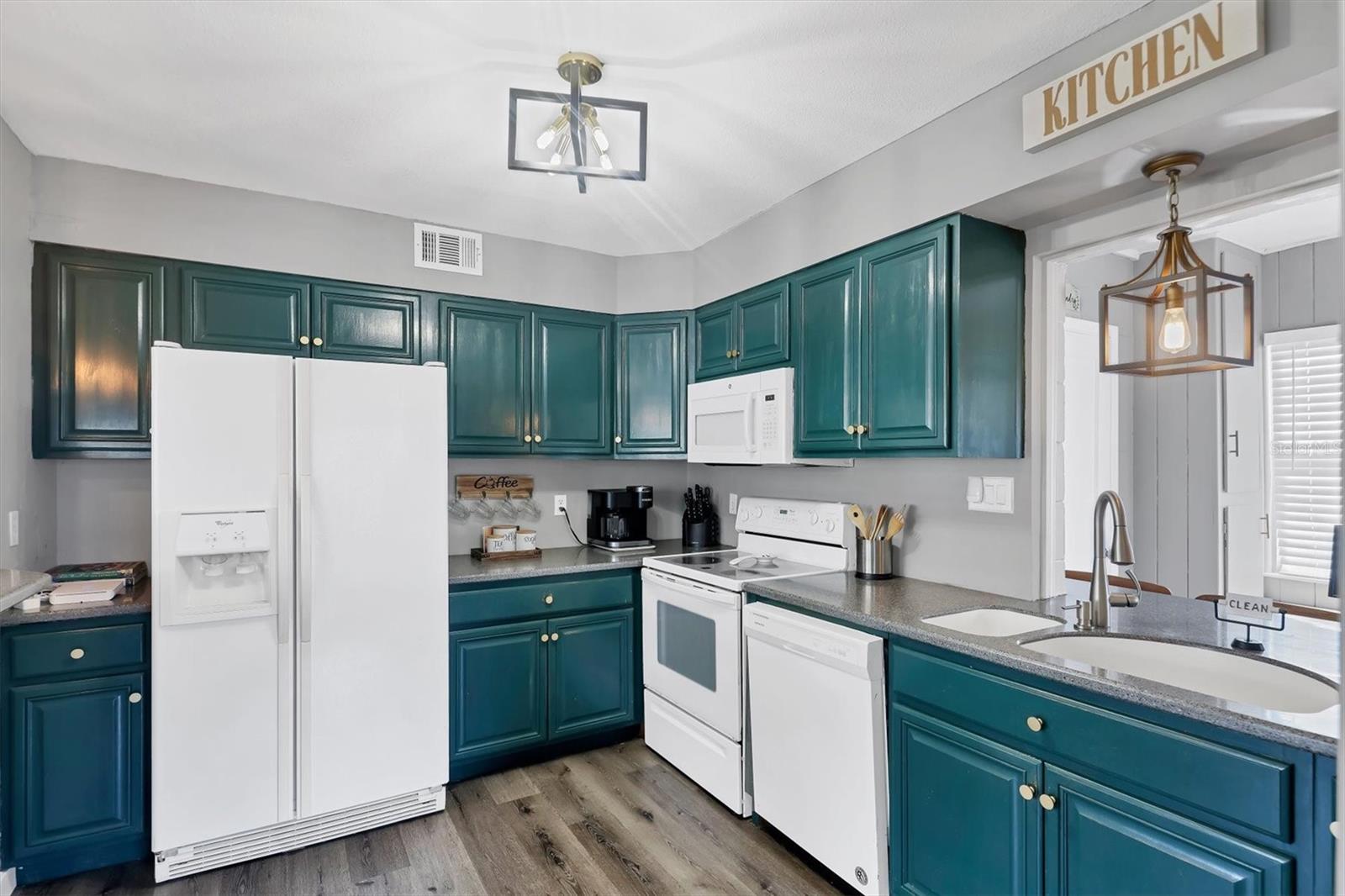 SUN HAVEN - Residential