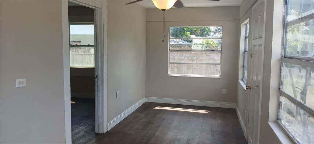 Photo of 2055 28th Avenue N, St Petersburg, FL 33713 (MLS # TB8538905)
