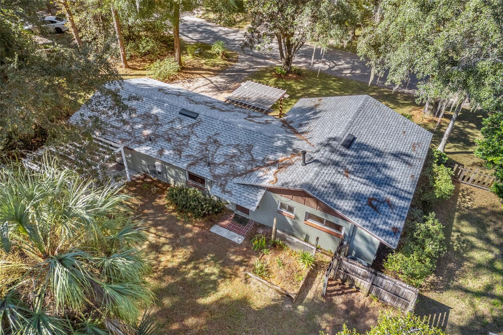 GOLF CLUB MANOR - Residential