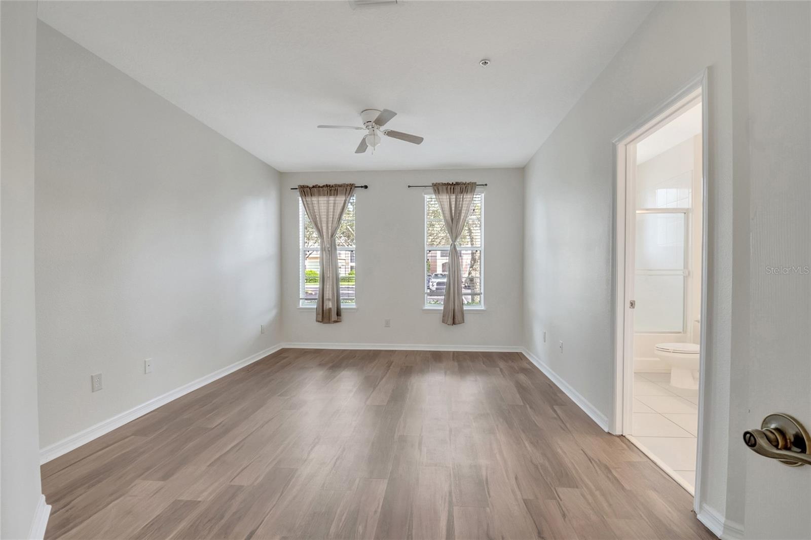 LAKESIDE/LKS/WINDERMERE - Residential