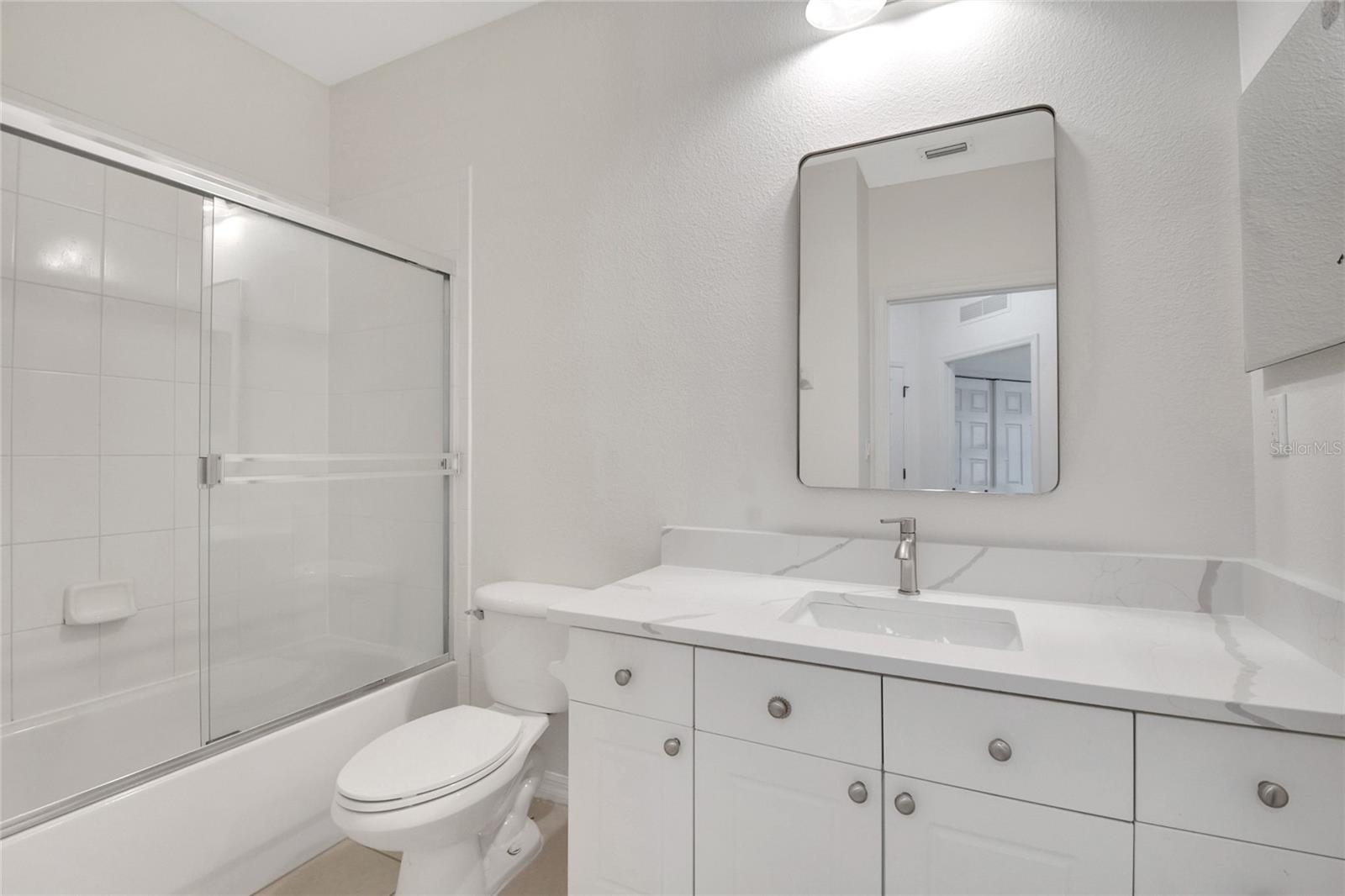 LAKESIDE/LKS/WINDERMERE - Residential