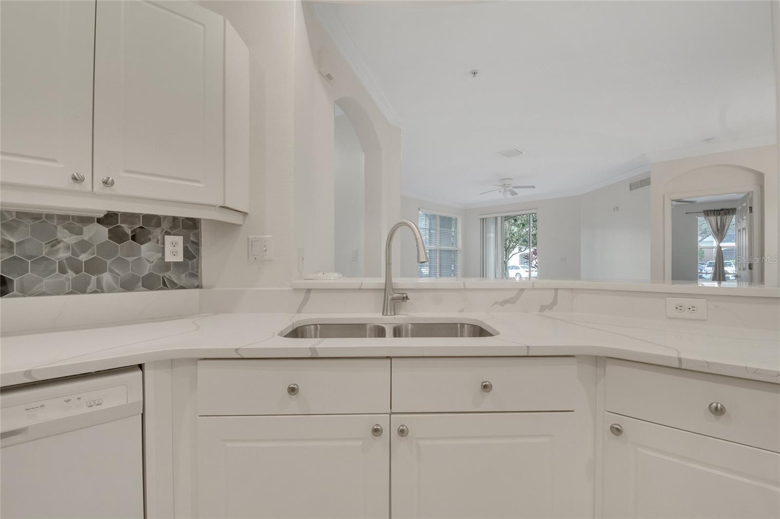 LAKESIDE/LKS/WINDERMERE - Residential